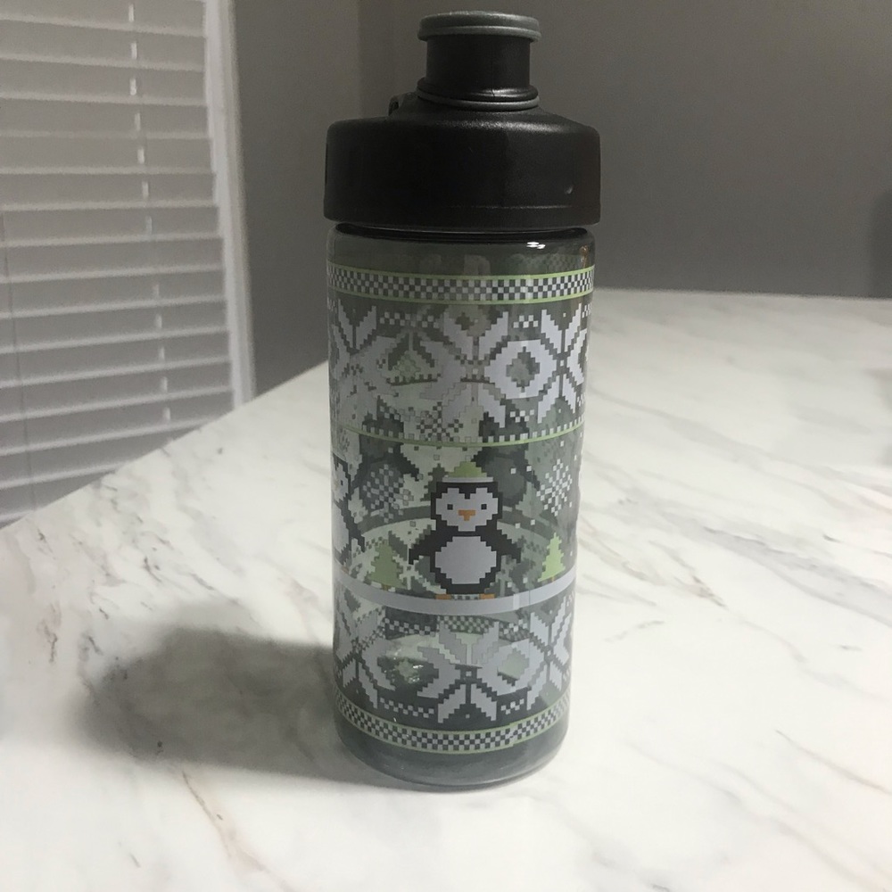 Grey Snowflake Tumblr